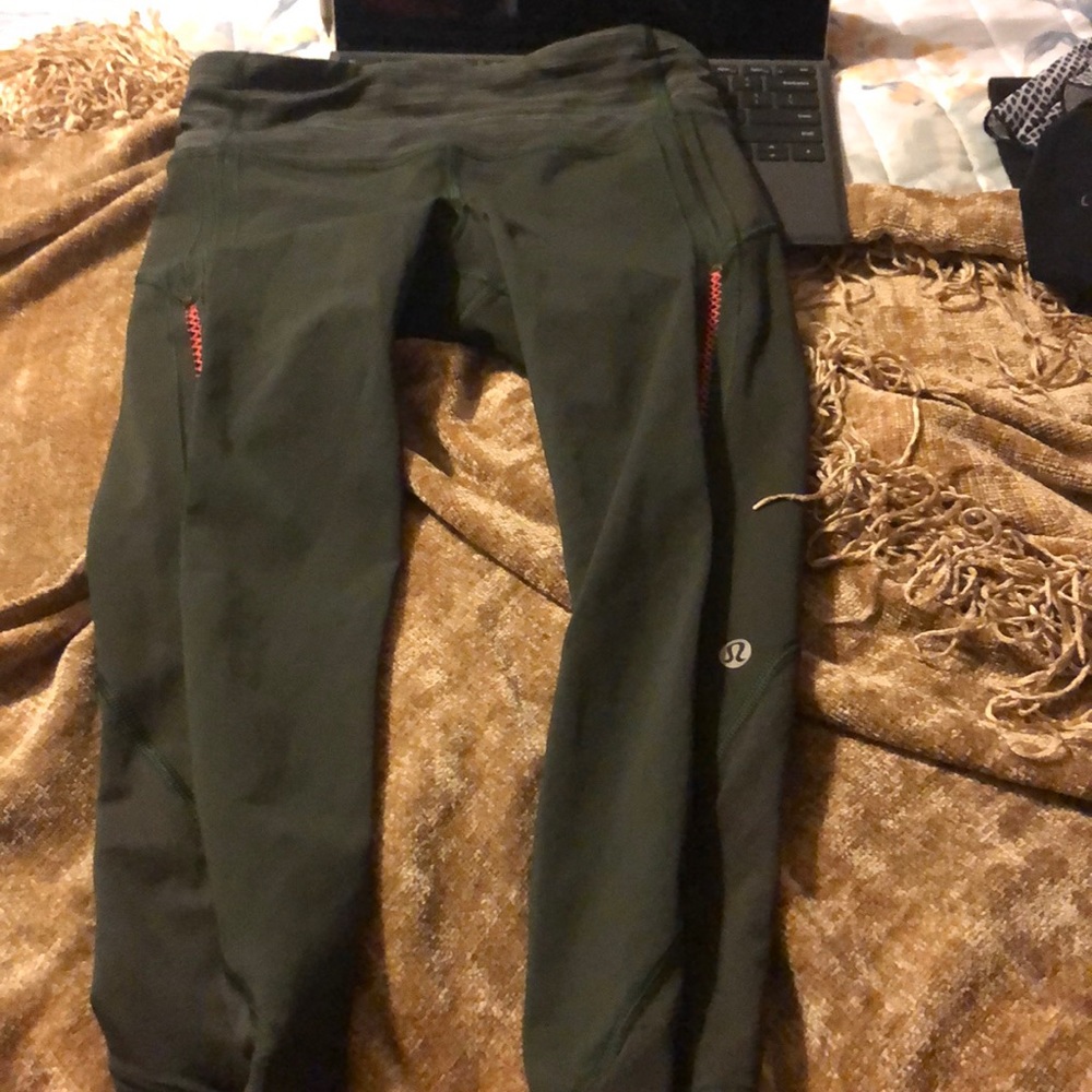 Lululemon army green leggings